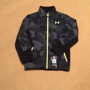 Under Armour Boys YL jacket Brand new